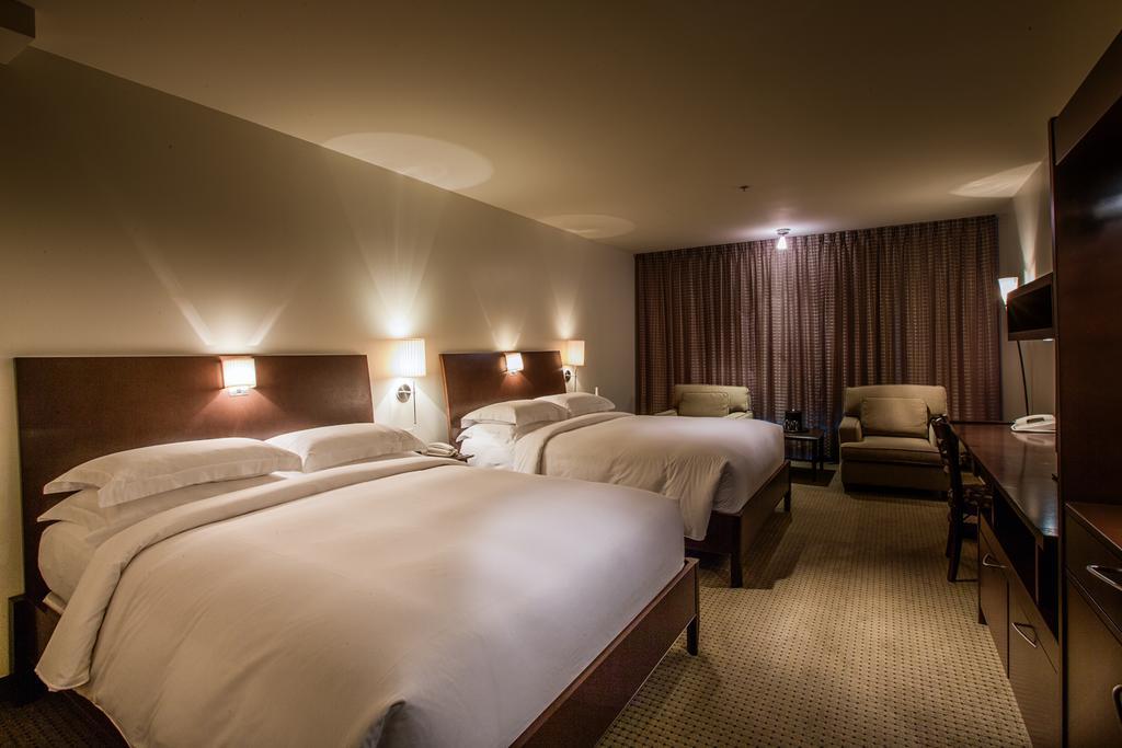 Hotel Mortagne Boucherville Ngoại thất bức ảnh