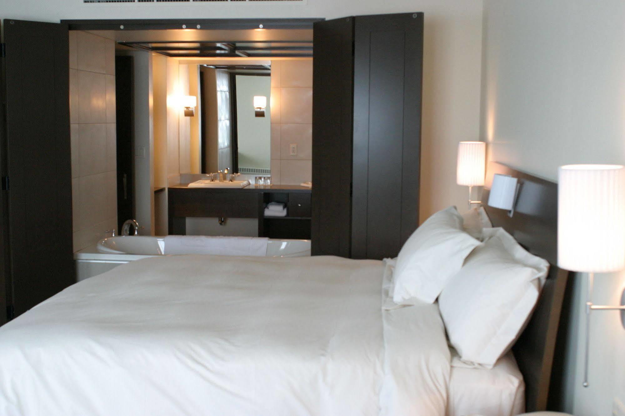 Hotel Mortagne Boucherville Ngoại thất bức ảnh